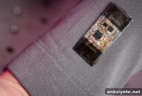 Gesture Control Wearable Lets You Operate Machines