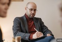 12 Counseling Theories to Use in Clinical Practice