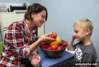Pregnancy Fruit Intake Linked to Improved Baby Brain Development