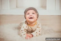 How Infants Learn Abstract Visual Rules