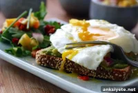Study Shows Savory Foods Influence Brain and Eating Habits