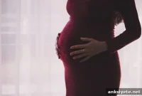Less Daylight in Late Pregnancy Linked to Postnatal Depression