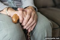 Racial Disparities in Dementia Medication Prescribing