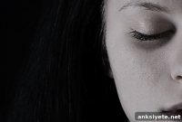 RNA discovery may explain why women face higher depression risk