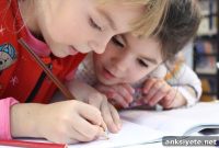Late-Term Births Linked to Higher Academic Achievement