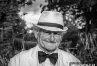 7 Habits That Lower Dementia Risk for Adults With Genetic Risk
