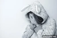 How Sleep Problems Increase Teen Depression Risk