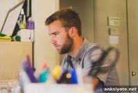 How Playful Distractions at Work Improve Focus and Productivity