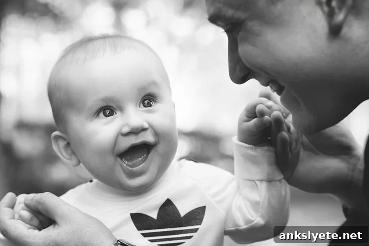 Image of a smiling baby.