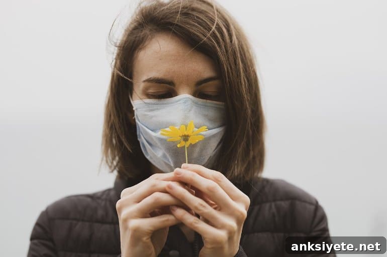 This shows a woman in a facemask