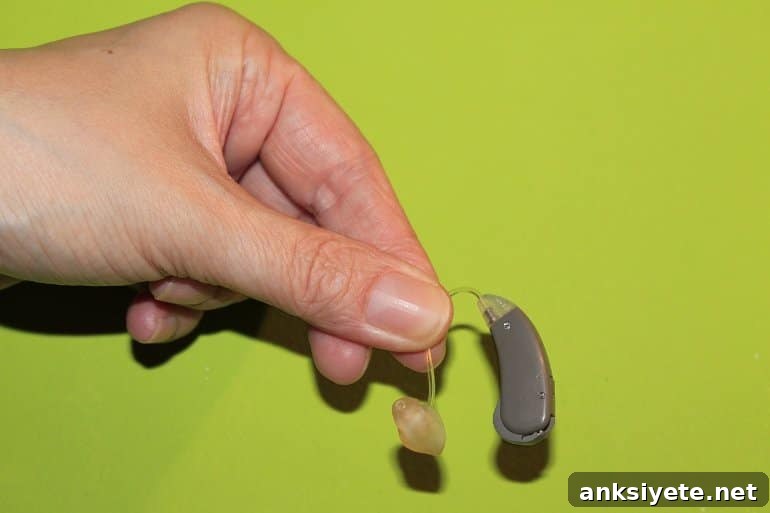 This shows a hearing aid